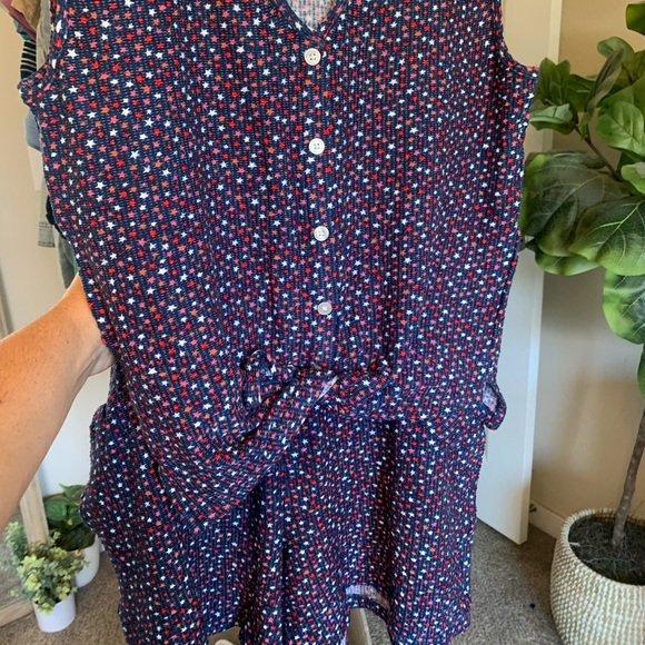 (Top) Lou & Grey stars patriotic button-front tank NWT - Picture 5 of 6